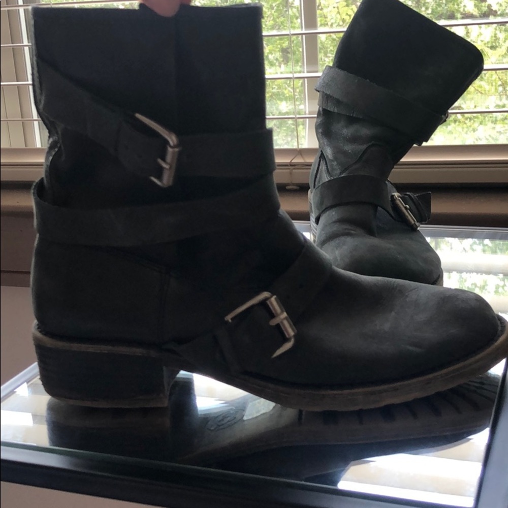 Lucky Brand Booties (size unknown, fits like 8.5)